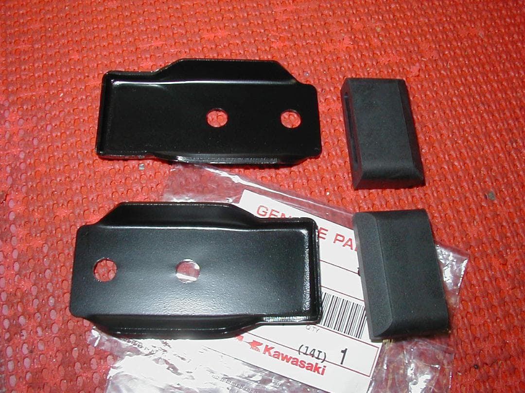 の*ち様 Z1R■純正シートフック ダンパーラバー 4P新品セット■ シートヒン