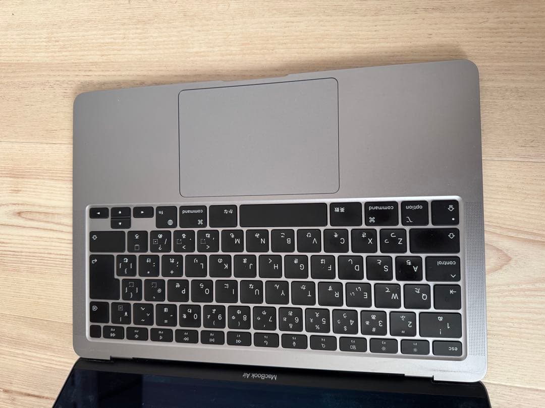MacBook スペースグレー Appleロゴ付き