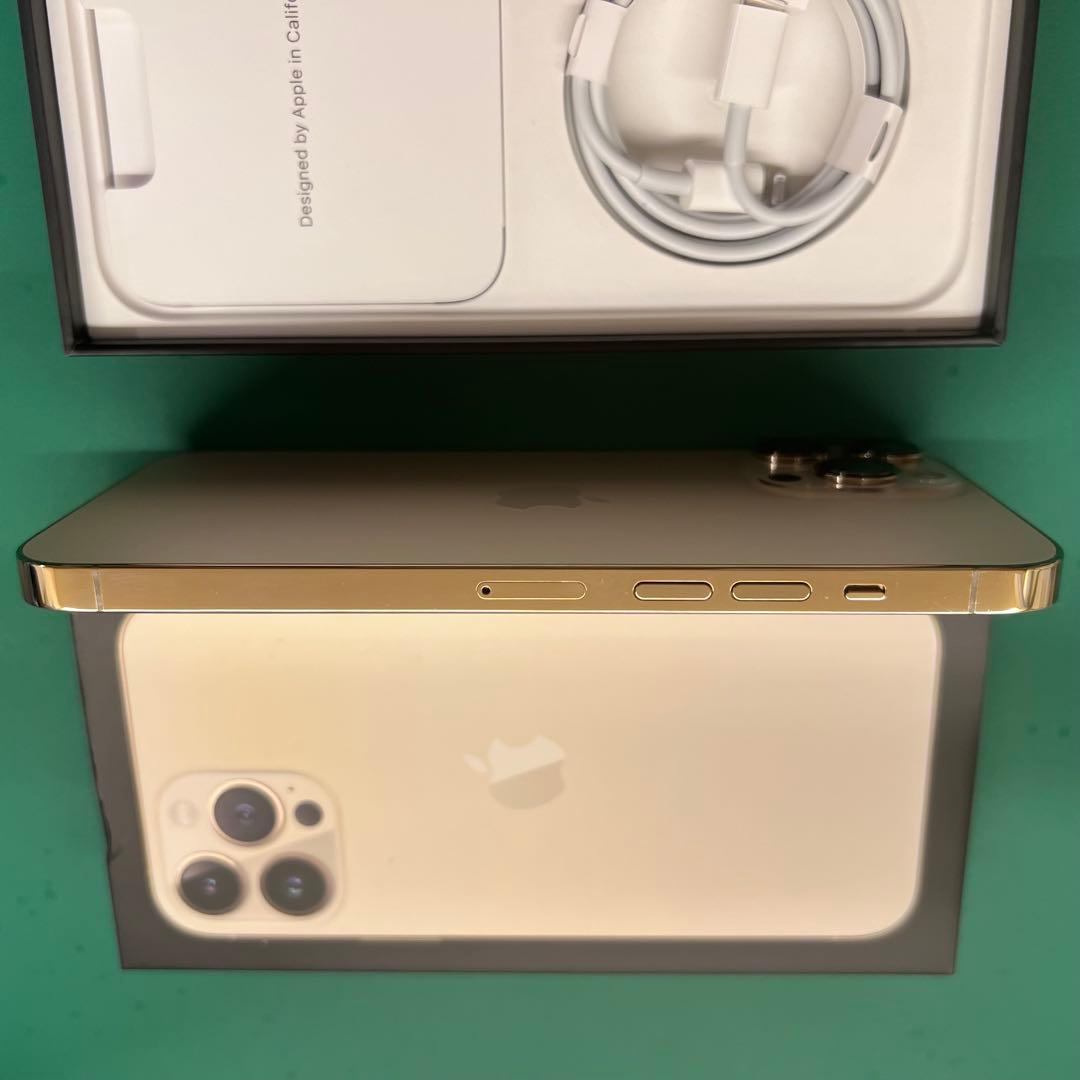 iPhone13Pro maxゴールド256GB