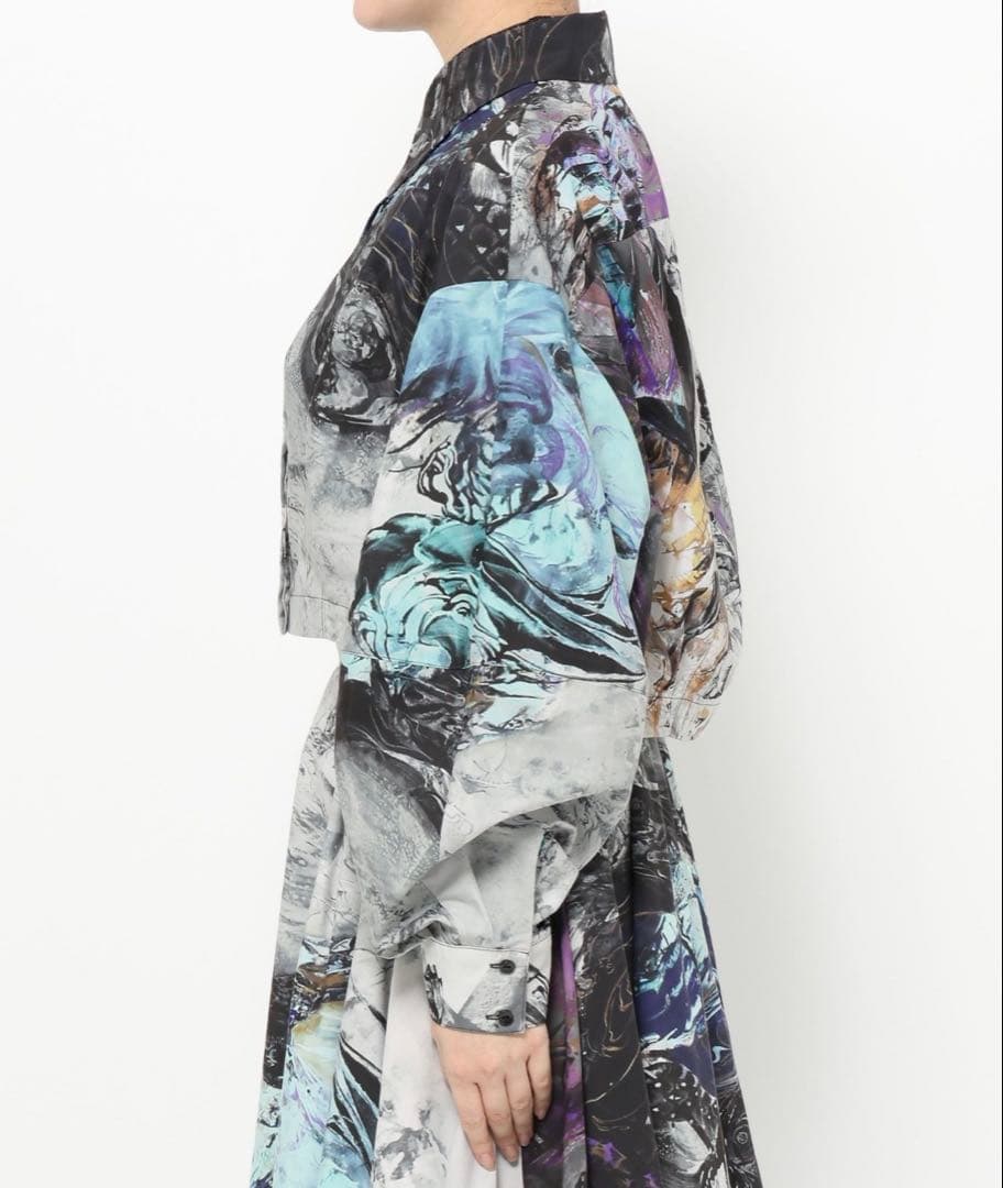 【HARE】新品未使用☆アートプリント クロップドシャツ 長袖