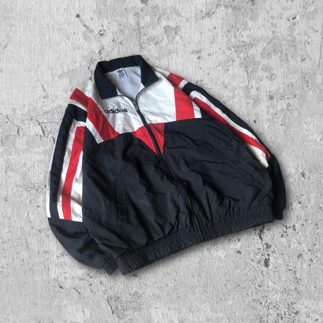 【入手困難】90sデサント製アディダスadidasナイロンセットアップ激レア上下