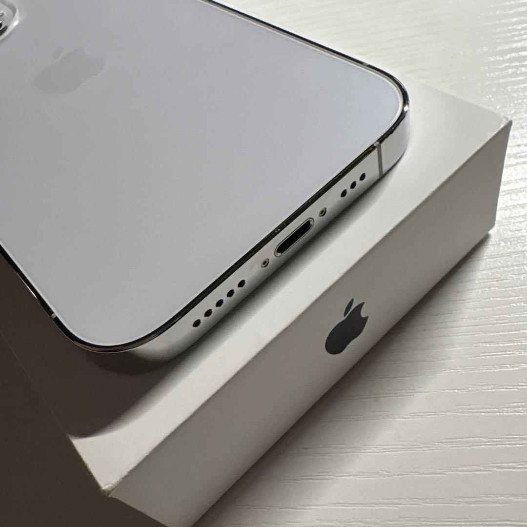 iPhone 14 Pro 128GB シルバー SIMフリー 極美品