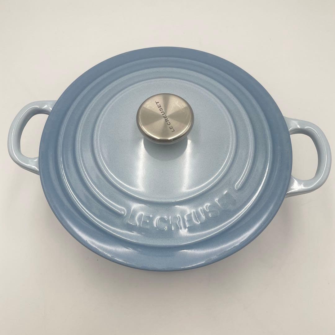 美品　ル・クルーゼ シグニチャー ココット・ロンド 18cm コースタルブルー