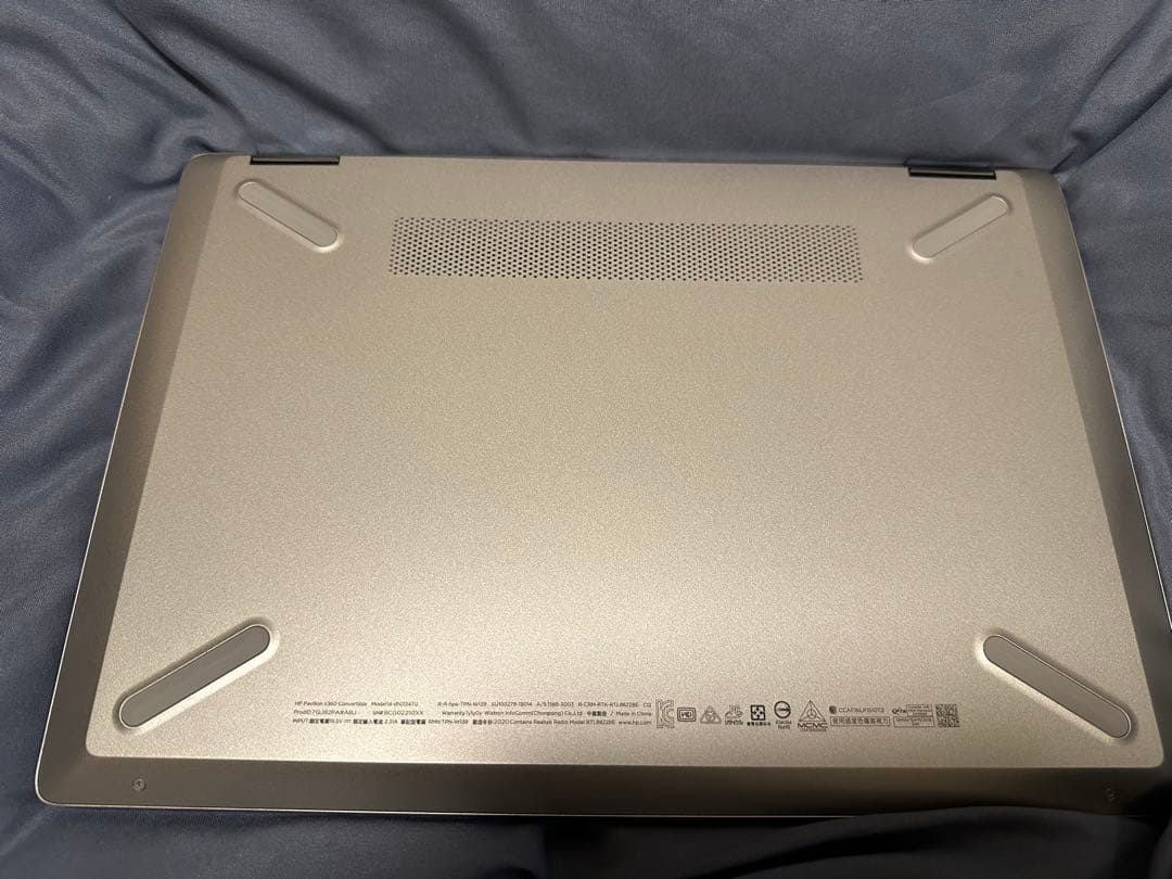 HP Pavillion x360 Convertible 14インチ