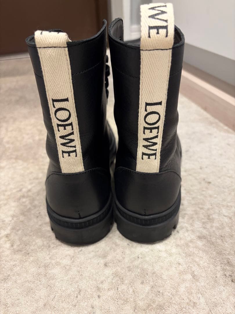 LOEWE 黒 レースアップブーツ