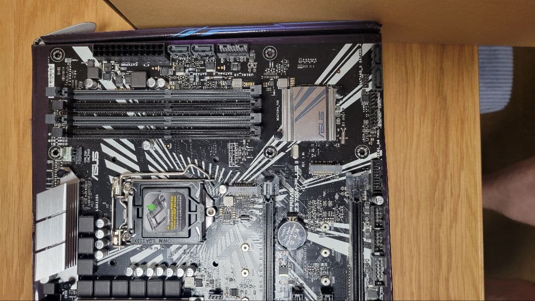 動作確認済　i7 9700K Z370M 16gb RAM