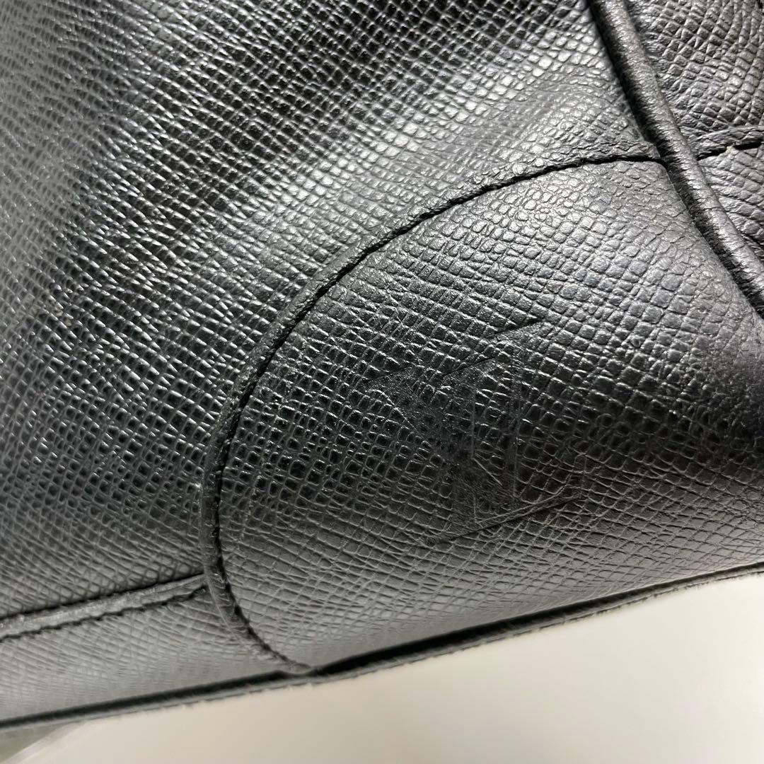 ぽ*け様 Louis Vuitton タイガ・イゴール・ブリーフケース　ビジネス