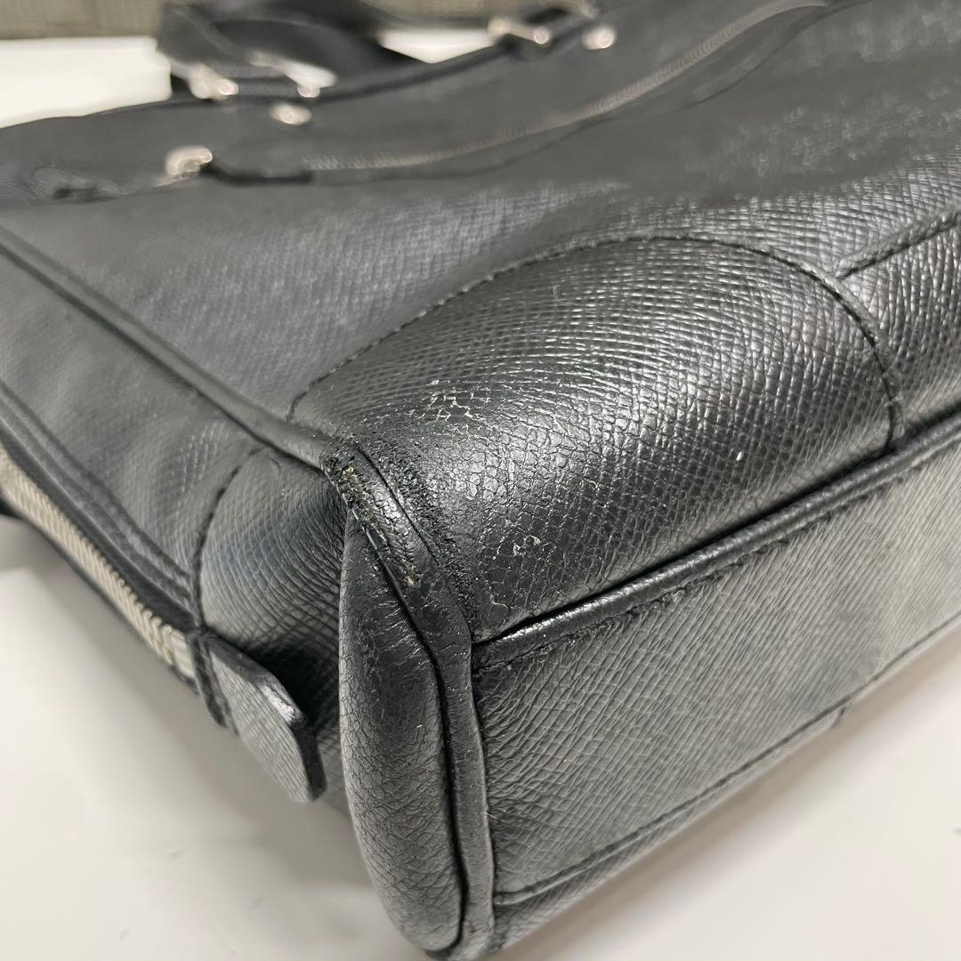 ぽ*け様 Louis Vuitton タイガ・イゴール・ブリーフケース　ビジネス