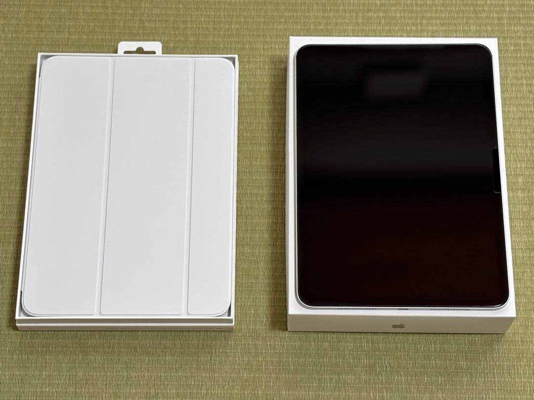 iPad Pro 11インチ (M4)Wi-Fi 256GBシルバー&純正カバー