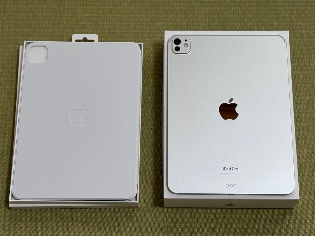 iPad Pro 11インチ (M4)Wi-Fi 256GBシルバー&純正カバー