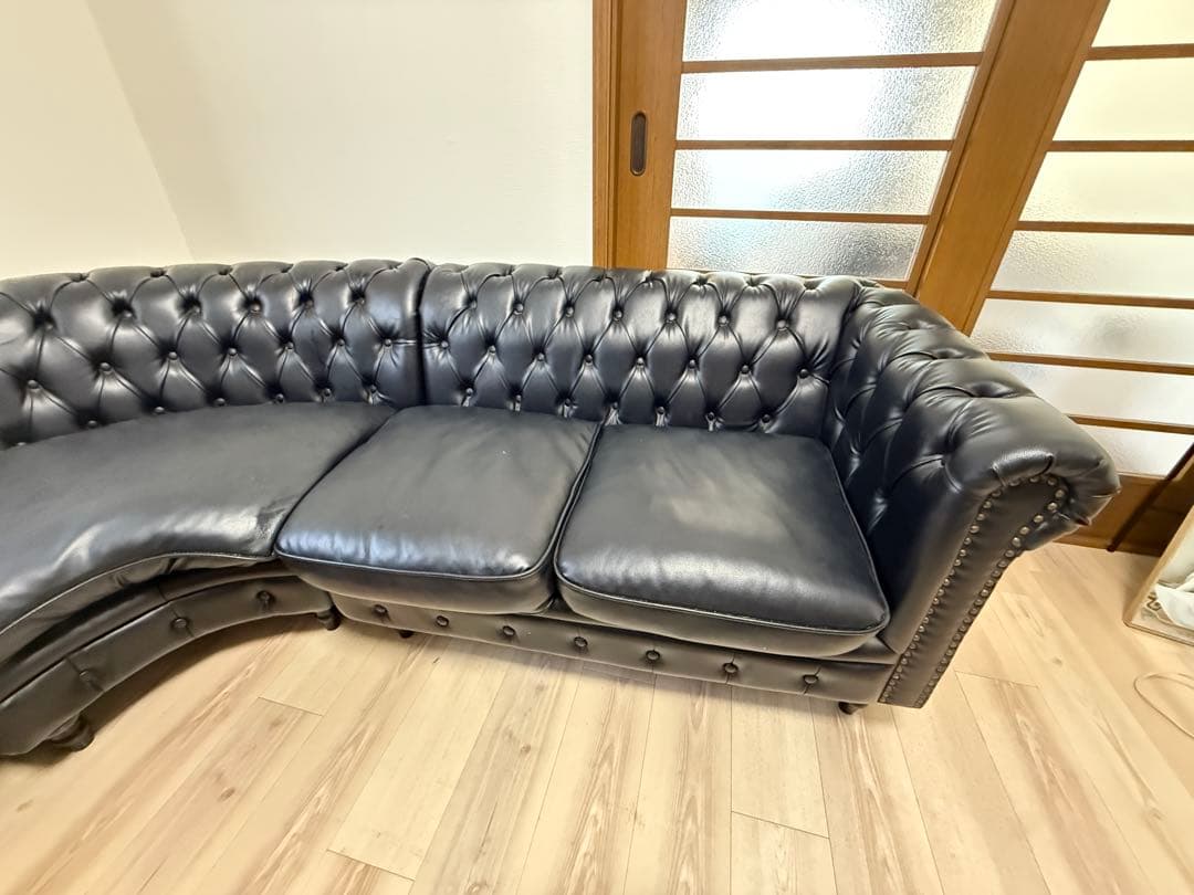 ブラック レザー チェスターフィールド コーナーソファ