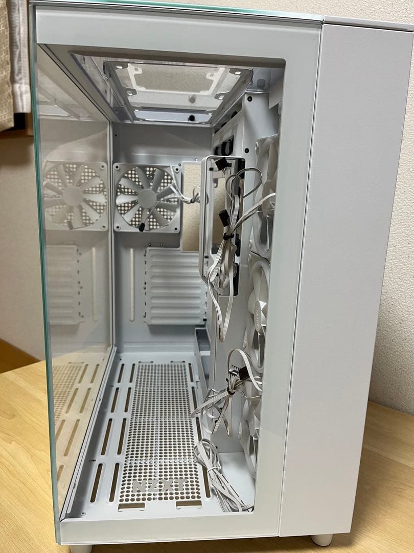 NZXT H9 ELITE ホワイト　PCケース