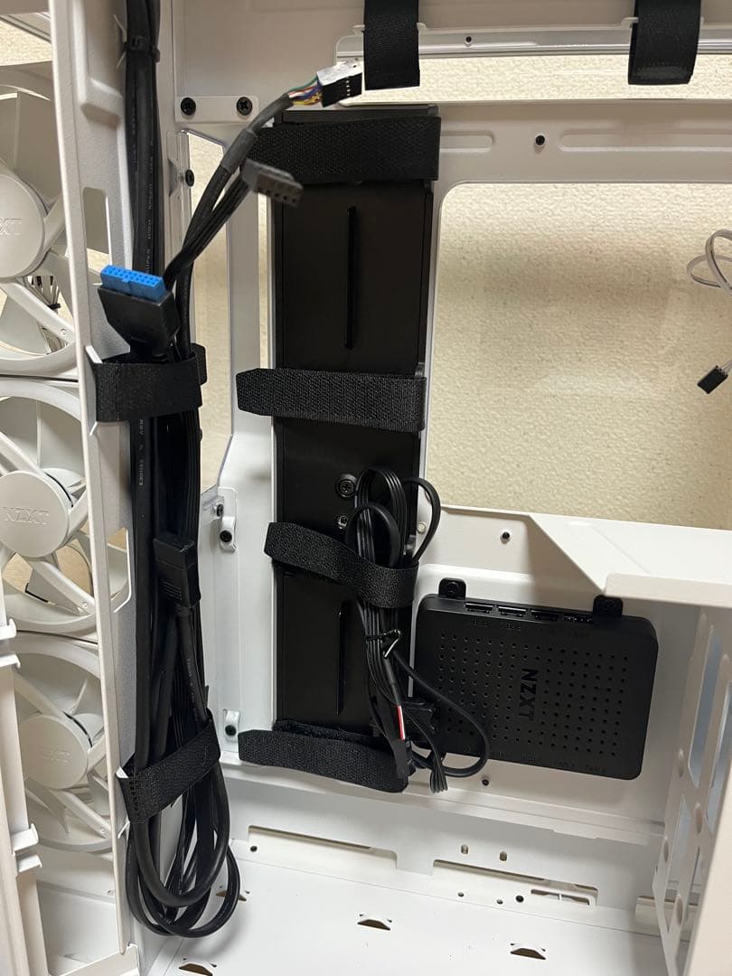 NZXT H9 ELITE ホワイト　PCケース