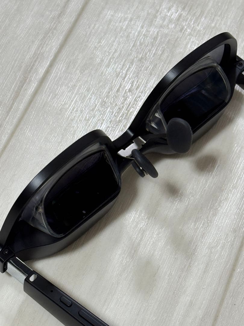 極美品　XREAL Air ARグラス　NR-7100RGL