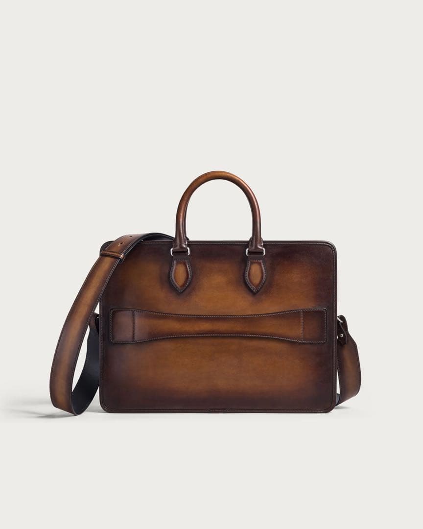 【美品】ベルルッティ アンジュール パティーヌレザー【定価682,000】希少