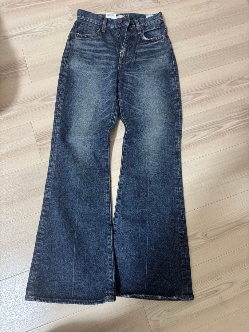 【新品未使用】moussy MVS FLARE フレアデニム 25インチ