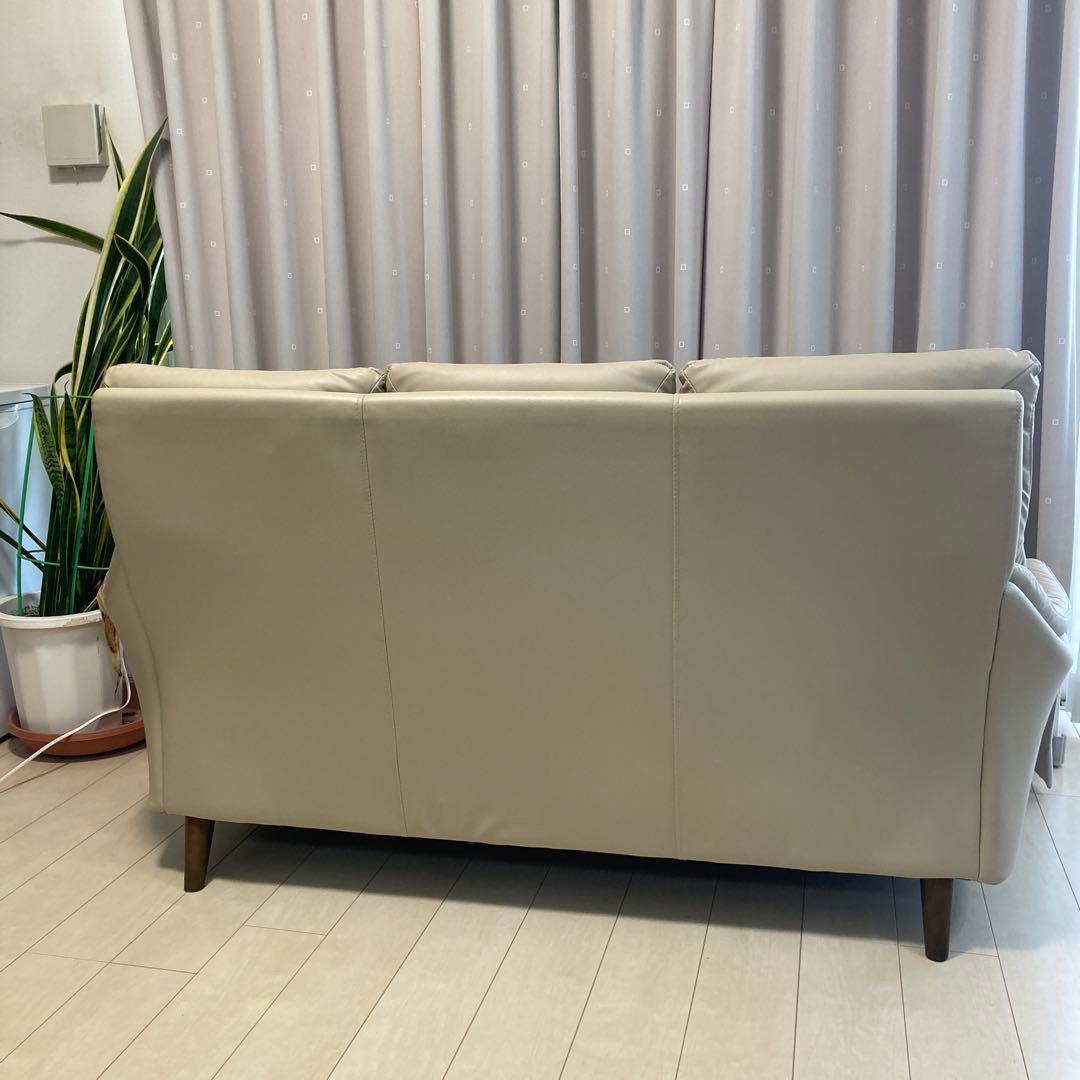 ニトリ 傷・汚れに強い合成皮革 3人用ソファ(Nシールド コウテイ3)