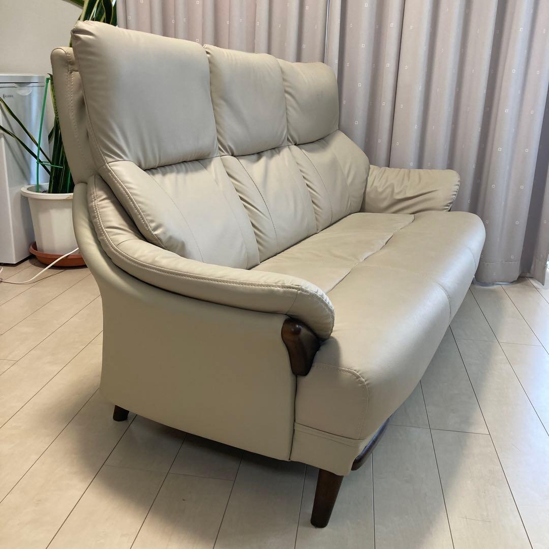 ニトリ 傷・汚れに強い合成皮革 3人用ソファ(Nシールド コウテイ3)