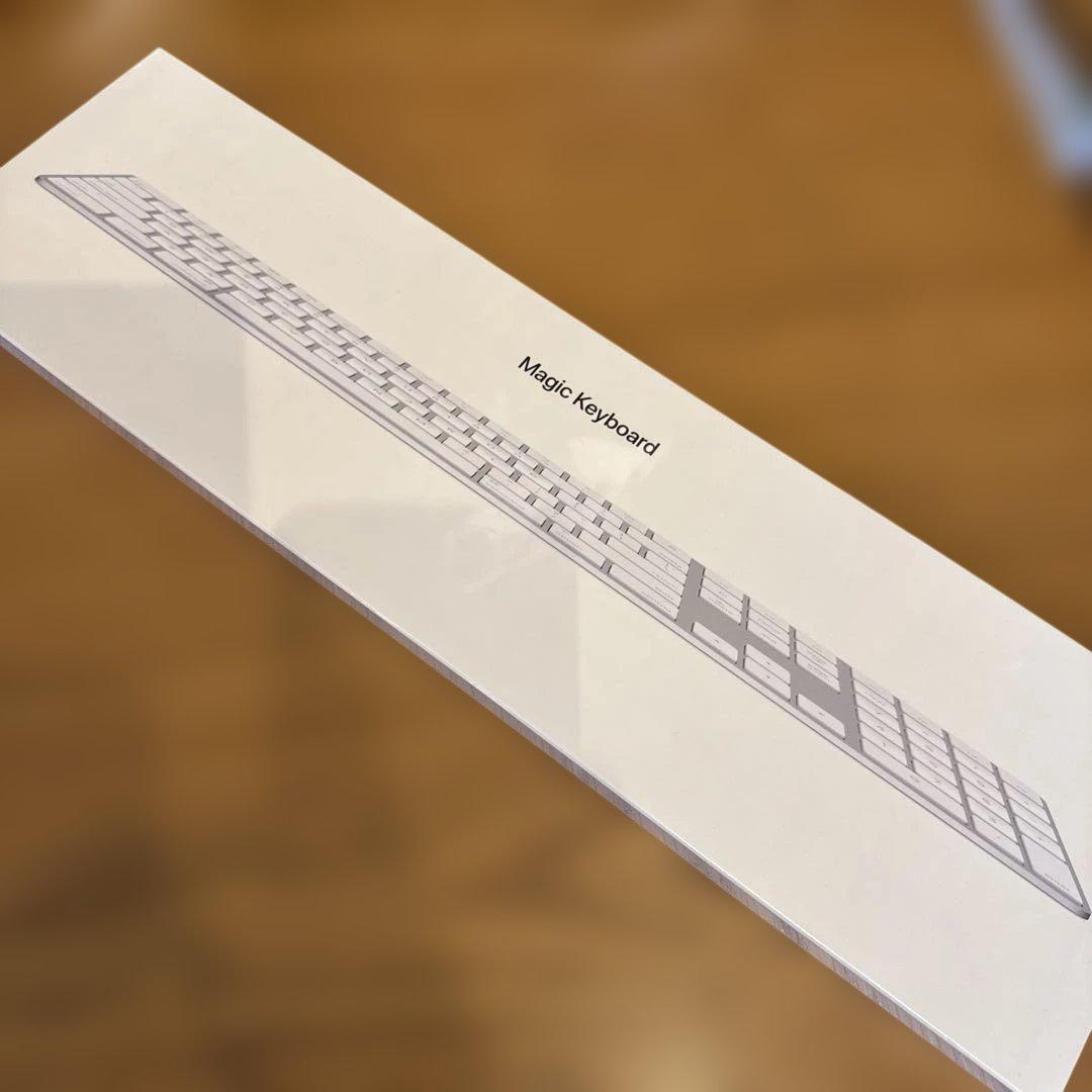 未使用品 Apple Magic Keyboard テンキー付 MQ052J/A