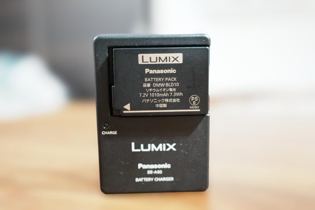 デジタルカメラ LUMIX GX1