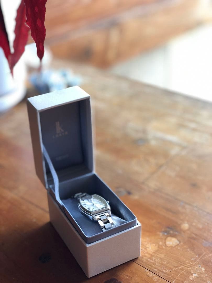 SEIKO LUKIAレディース SSVE047 ソーラー電波時計 シルバー