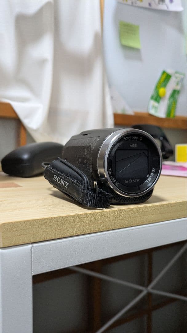 HDR-CX680　SONY HDYCAM グレー　三脚、バック付き　ほぼ新品