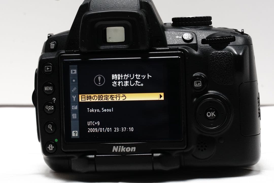 【美品】Nikon D5000 完動品 一眼レフ スマホ転送 手ぶれ補正