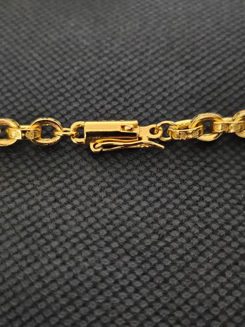 22kコーティング　ダガーネックレス