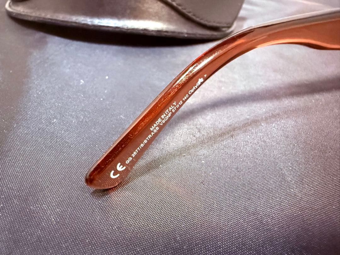 GUCCIレッドクリスタル×スワロフスキーラインストーン サングラス眼鏡メガネ