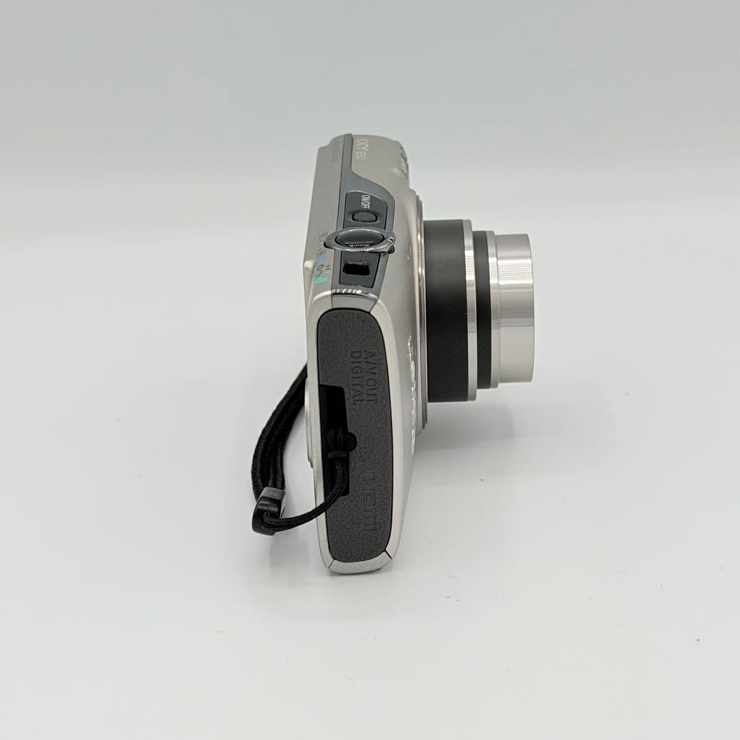 Canon ixy 650 キャノン　イクシー　デジカメ　コンパクト　シルバー