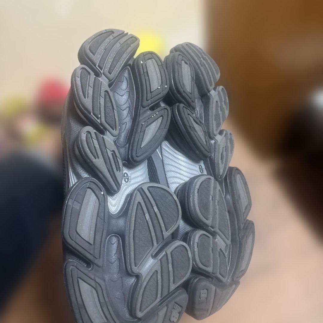 ニューバランス　Abzorb 2000