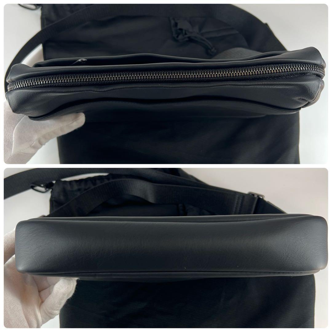 【未使用級】ダンヒル ショルダーバッグ メッセンジャーバッグ レザー ブラック