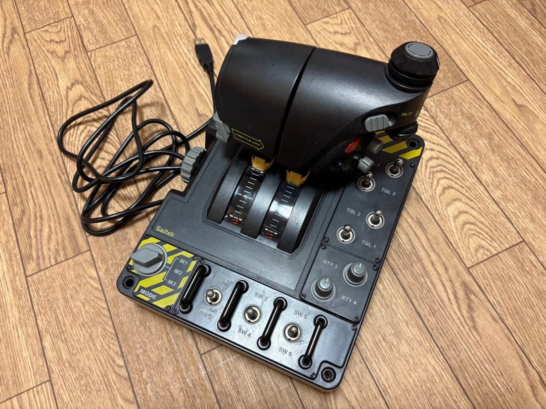 Saitek X-55 Rino HOTAS（難あり）