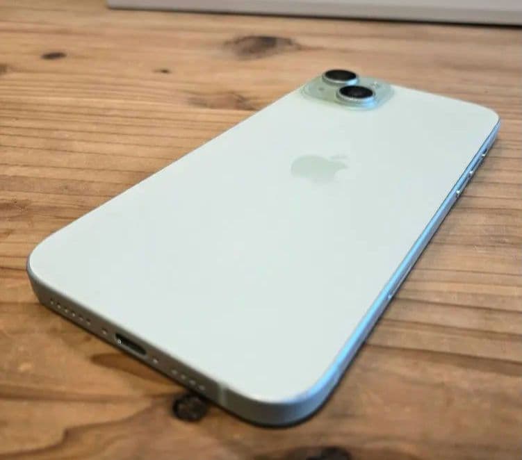 【箱付き美品】Apple iPhone 15plus SIMフリー グリーン