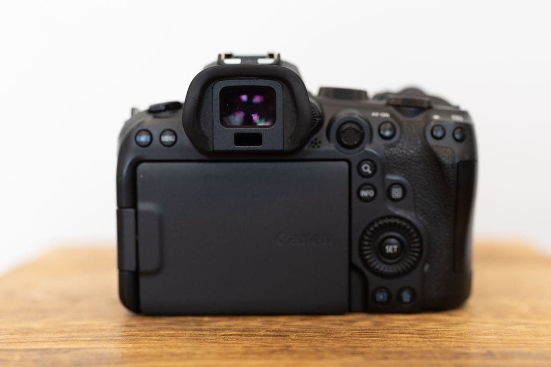 Canon EOS R6 ミラーレス一眼(訳あり)