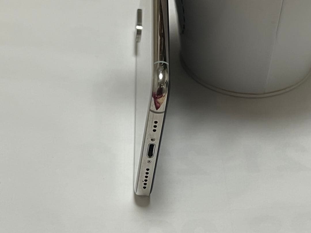 携帯電話本体 iPhone XS - Silver - Screen Defect