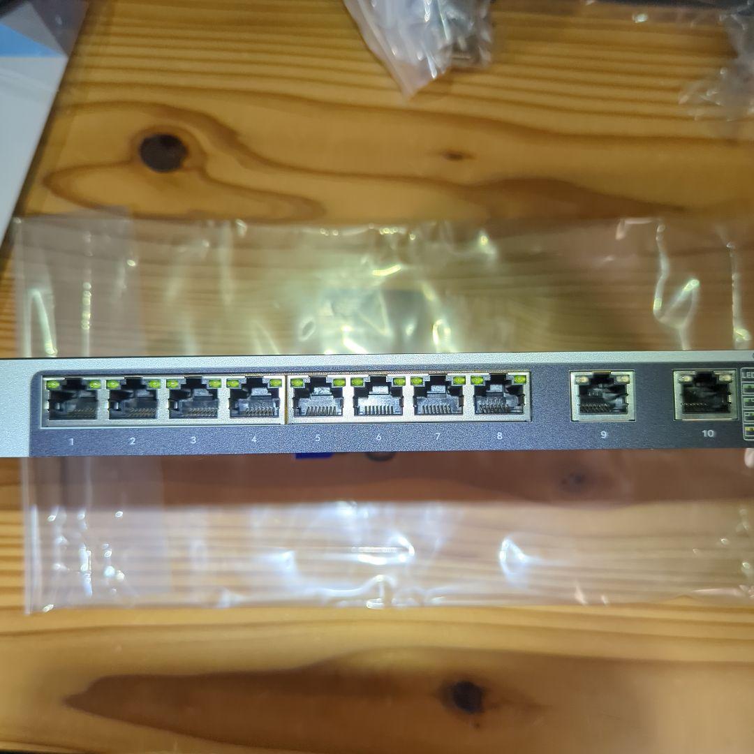 NETGEAR GS110MX 8ポートスイッチングハブ