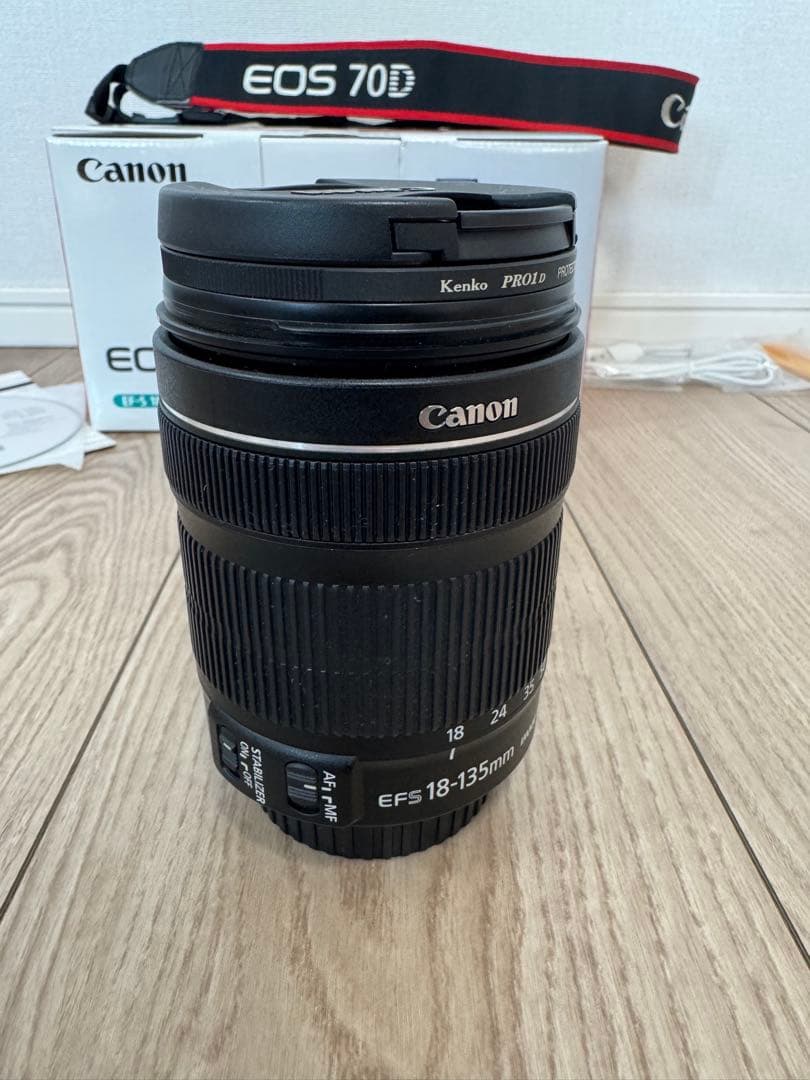 キャノンEOS 70D 一眼レフカメラ EF-S 18-135レンズキット