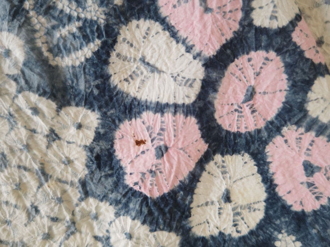 有松絞り　浴衣　可愛い絞りの花柄