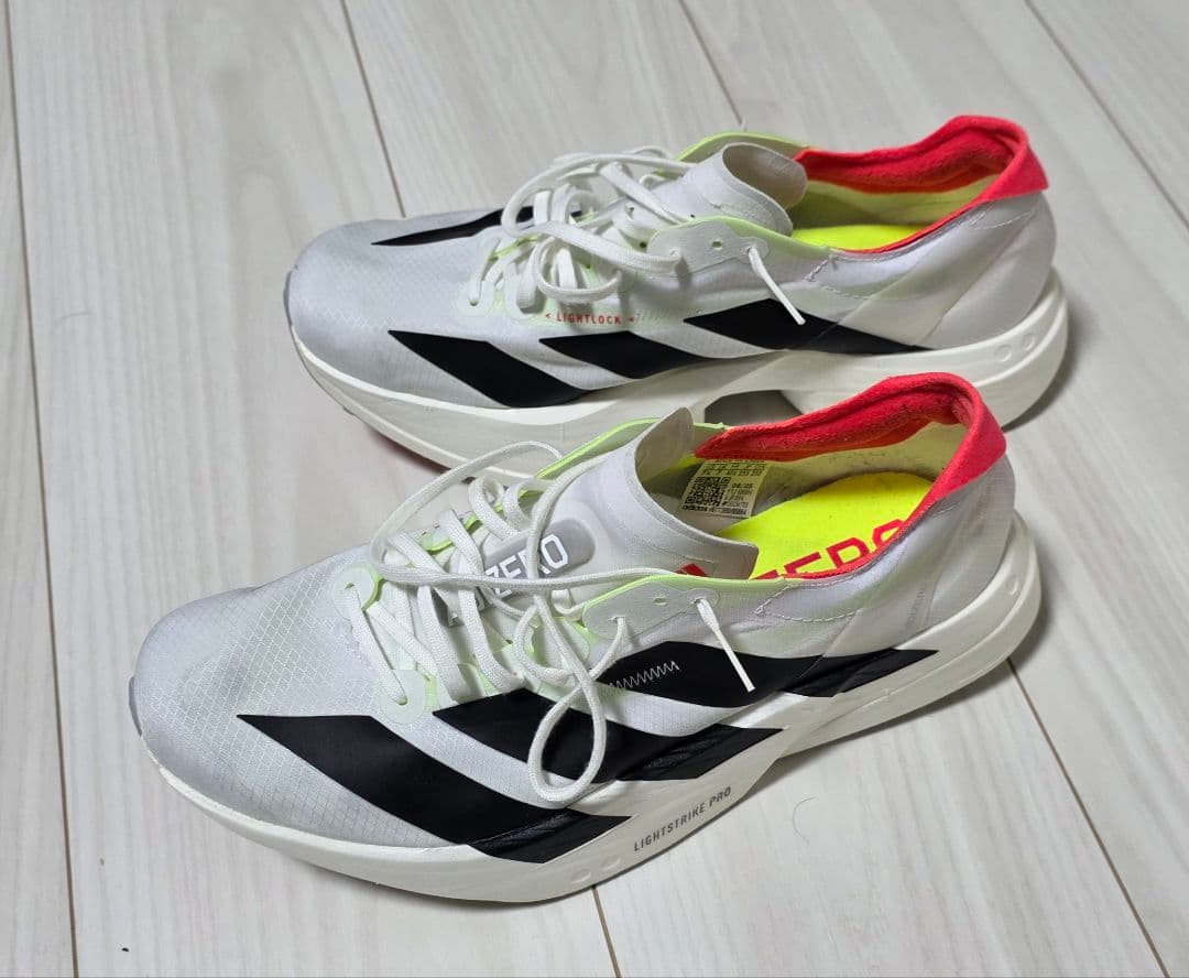 アディゼロ アディオスプロ4　25.5cm(メンズ)