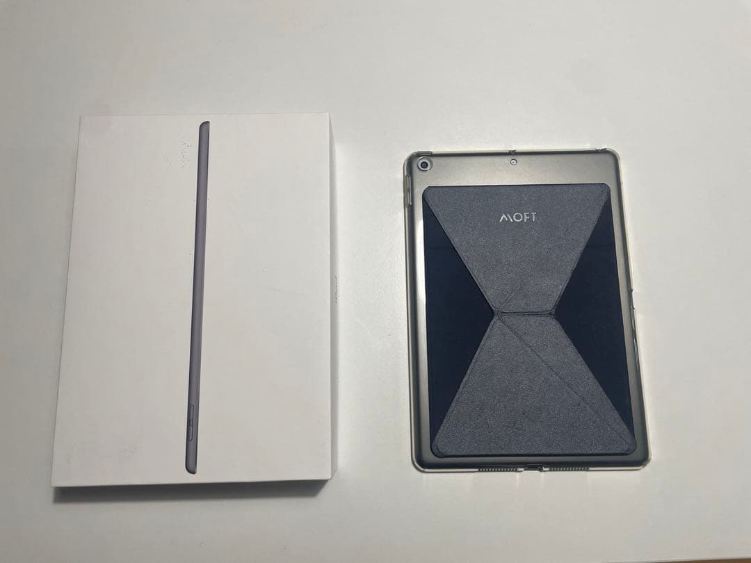 【超美品】iPad第8世代　128GB スペースグレー moft カバーセット