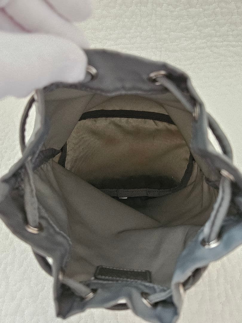 希少カラー✨PRADA プラダ ポーチ 巾着 ナイロン グレー ギャランティ付