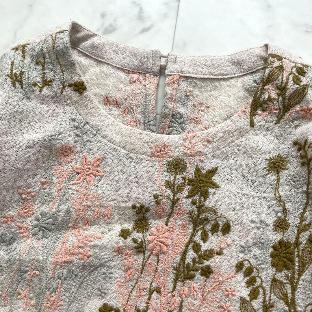 美品 コットンハウスアヤ トップス 花柄 刺繍 ウール100% アリスガーデンM