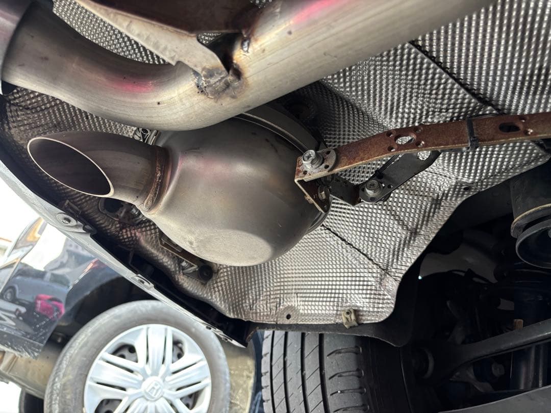 コードファントムEX マフラースピーカー