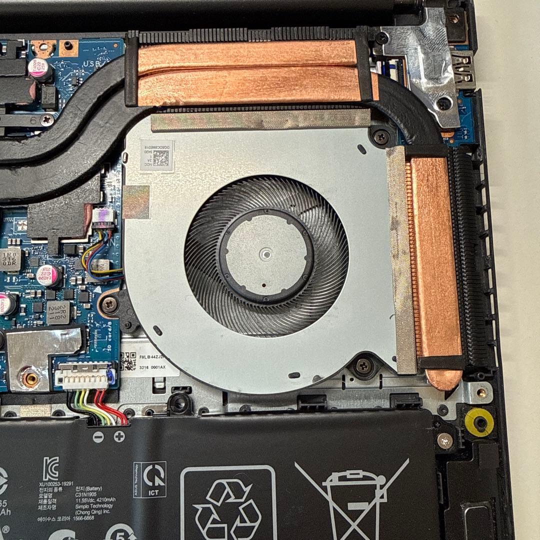 ASUS Vivobook 14X K3405VC　ジャンク