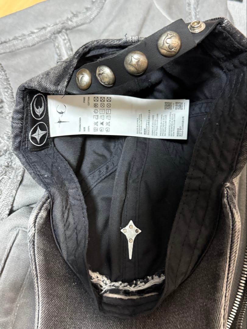 ThugClub Galdiator Zip-upHoodie➕SwordCap