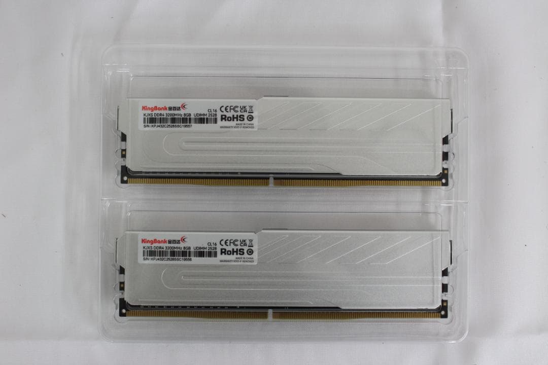 【新品】KingBank DDR4-3200 16GB（8GBx2）メモリー②