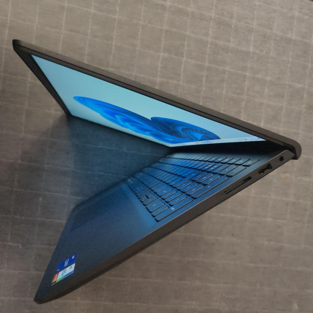 2024年4月 美品 Dell 爆速 13世代 i7 32GB SSD1TB