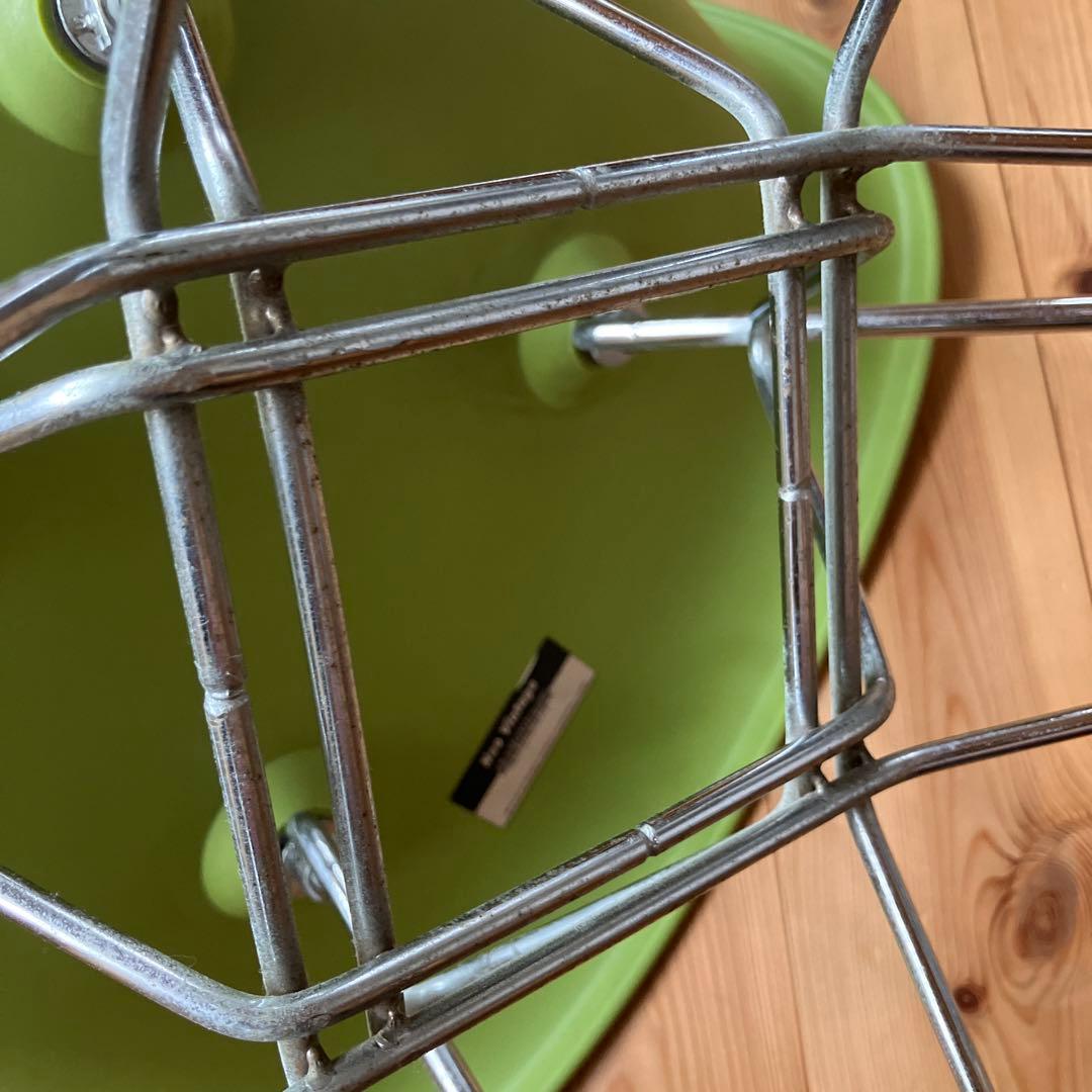 ハーマンミラー　イームズ　リプロダクト　プラスチックシェルアームチェア　黄緑