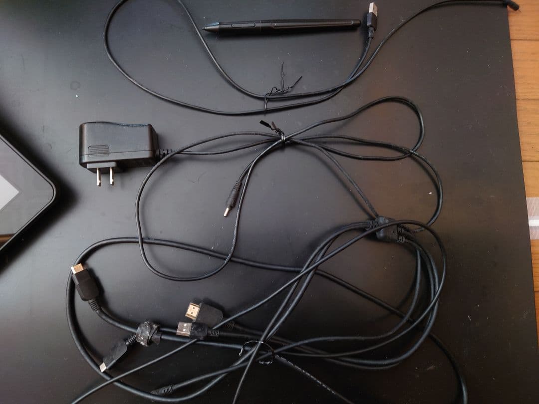 液晶ペンタブレット 本体 Gaomon PD1560　保護フィルム付き